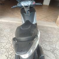 Piaggio Beverly 350 st