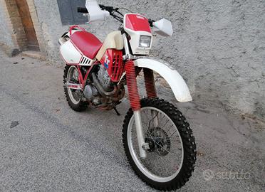 Yamaha tt 350 iscritta ASI