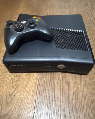 Xbox 360 con controller e 2giochi