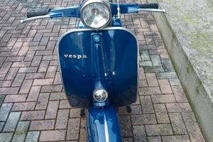 vespa primavera 125 et3