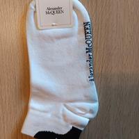 Calzini Alexander McQueen bianchi con logo – Nuovi