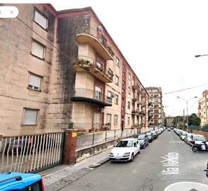 Ampio quadrilocale ristrutturato centralissimo