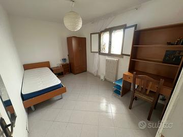 Singola in via taranto 32