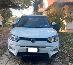 SSANGYONG Tivoli - 2015