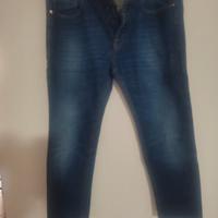 pantaloni jeans 