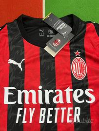 Le nuove maglie Del Milan  AC stagione 25/26