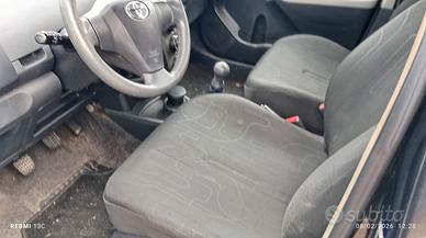 Toyota Yaris 1.0 5 porte