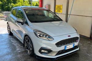 Fiesta ST mk8 turbobenzina