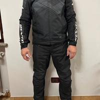 tuta moto
