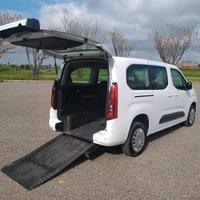 opel trasporto disabili 