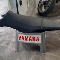 sella piatta  yamaha MT 09