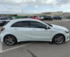 MERCEDES Classe A 45 AMG