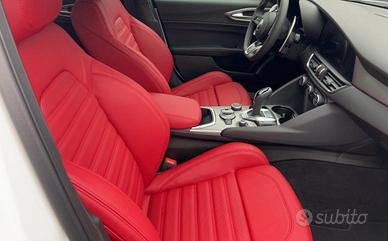 Alfa Romeo Giulia 2.0 Turbo 280 CV Q4 Veloce