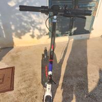 monopattino elettrico 
