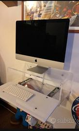 IMac 21’5 Display retina 4K con consolle da muro
