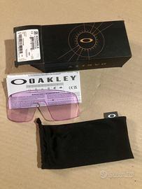 Lente Oakley Sutro Low Light