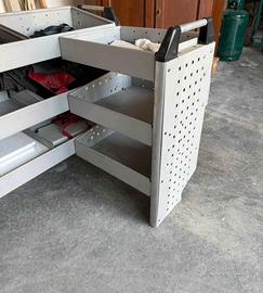 Scaffali furgone