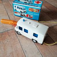AMBULANZA GIOCO VINTAGE FILO GUIDATA FUNZIONANTE