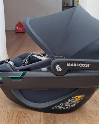 Base + Ovetto + Seggiolino Maxi Cosi