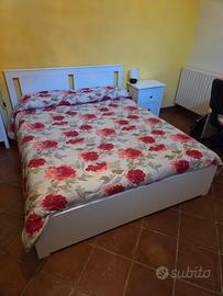 Letto Matrimoniale con Materasso 