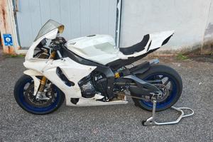 Yamaha YZF R1 - 2015 PISTA