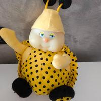 Peluche ajena coccinella