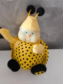 Peluche ajena coccinella