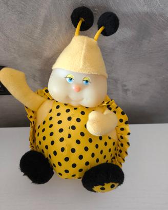 Peluche ajena coccinella