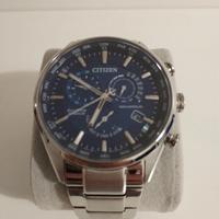 Citizen in Titanio, Eco drive, radiocontrollato