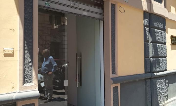 Locale Commerciale - Centro di Salerno