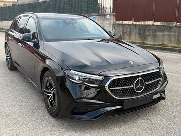Mercedes-benz E 220 D/ MILD HYBRID/4MATIC/S.WAMG L