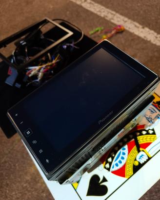 Radio Touchscreen + comandi a volante