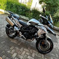 Benelli 502 X