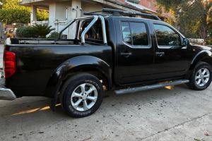 Nissan Navara 2.5 dCi 171 CV Double Cab LE