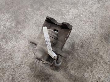 Pinza freno post sx VOLKSWAGEN CARAVELLE T4 2.5cc