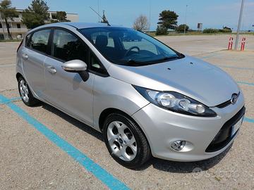Ford fiesta 2012 1.4 diesel serie titanium