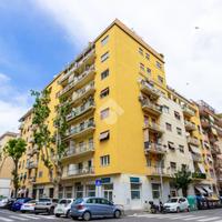2 LOCALI A ROMA