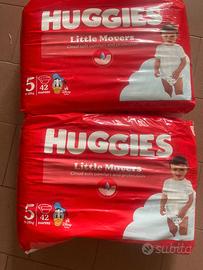 Pannolini Huggies Little Movers taglia 5