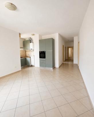 Trilocale in Via San Michele al Carso 4 Samarate