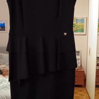 Abito nero a tubino elegante