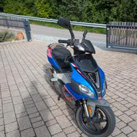 Scooter Aprilia SR 50