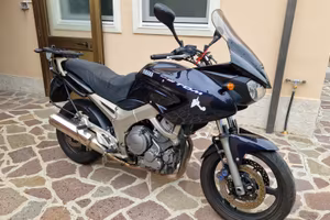 TDM 900, iniezione elettronica 2002