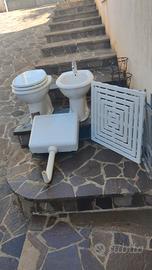 Set sanitari da bagno, wc, bidet, cassetta wc,