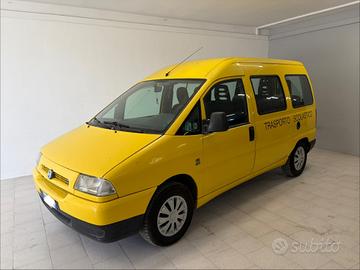 Fiat Scudo 1.9 diesel Combi 9 posti EL