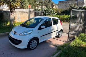 PEUGEOT 107 1.0 BENZINA
