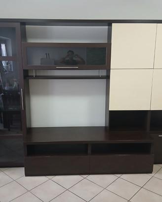 79€! Soggiorno con vetrina colore wengè