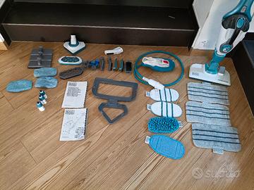 Scopa a vapore Black&Decker con accessori