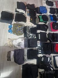 Vestiti di tutti  tipi marca/non di marca