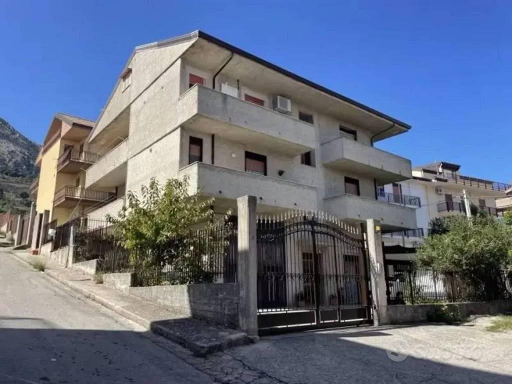 Appartamento – Piana degli Albanesi, Palermo - Vista 3