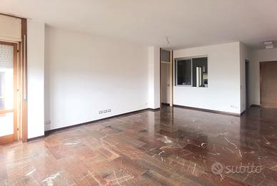 Ampio Tricamere zona Chiavris - Udine Nord